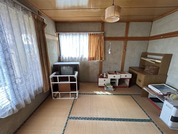 imgi_117_16