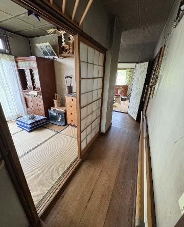 imgi_16_77678272_0011