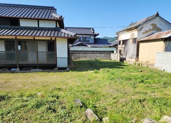 imgi_110_11