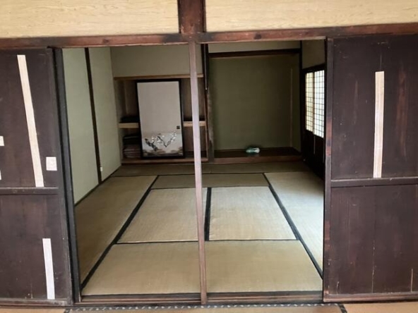 imgi_111_9