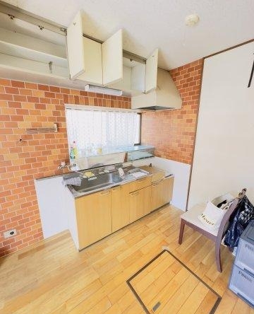 imgi_18_77524858_0037