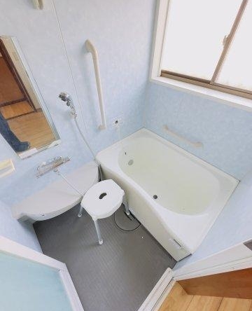 imgi_6_77524858_0024