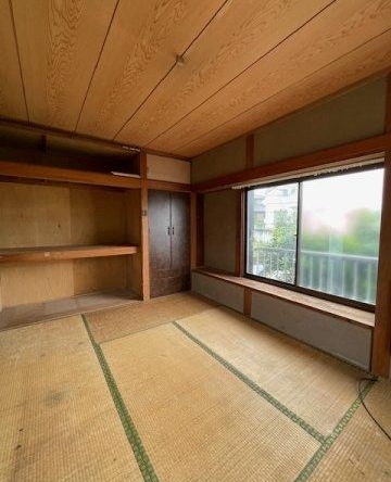 imgi_8_78240036_0011