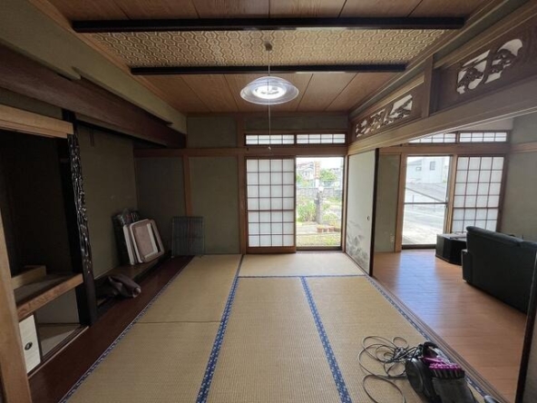 imgi_135__0p_nW5-Oc0DW31zOjFv8g==