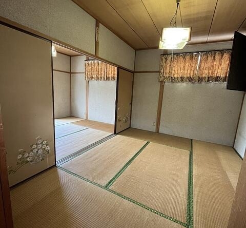 imgi_140__0p_nW5-Oc0F2PnX0R5JCw==