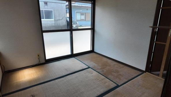 imgi_15_76744813_0037