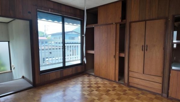 imgi_18_76744813_0044