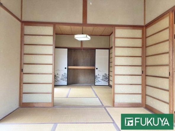 imgi_9_78614579_0025