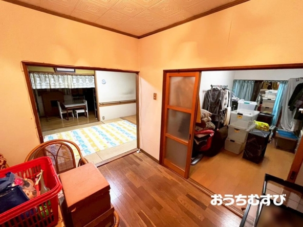 imgi_14_78772382_0259