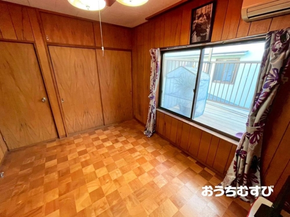 imgi_16_78772382_0263