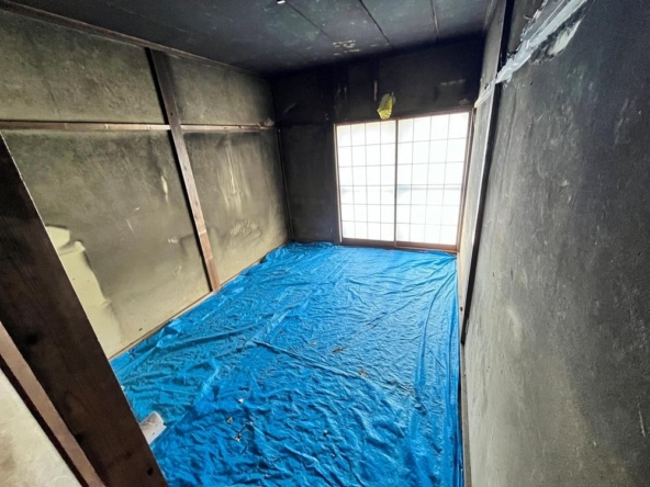 imgi_17_75147461_0007