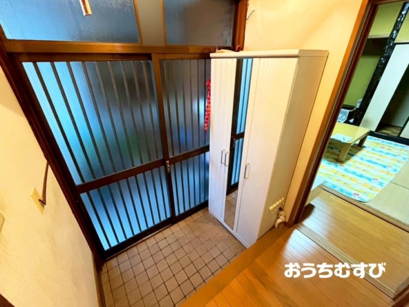 imgi_18_78772382_0251