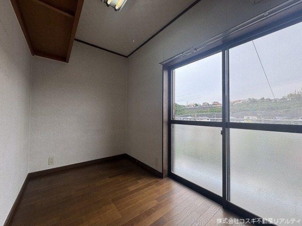 imgi_18_78880285_0017