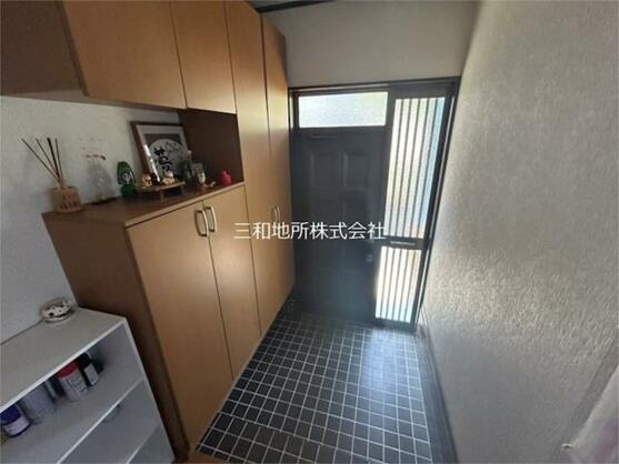 imgi_19_6GAo8qFzPovv_WLZOPt1ng==