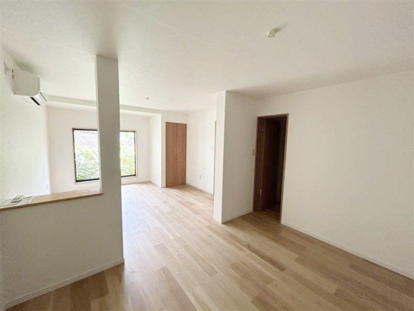 imgi_6_78007683_0004