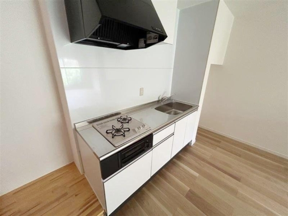 imgi_7_78007683_0009