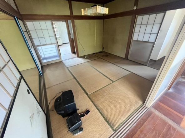 imgi_8_75147461_0005