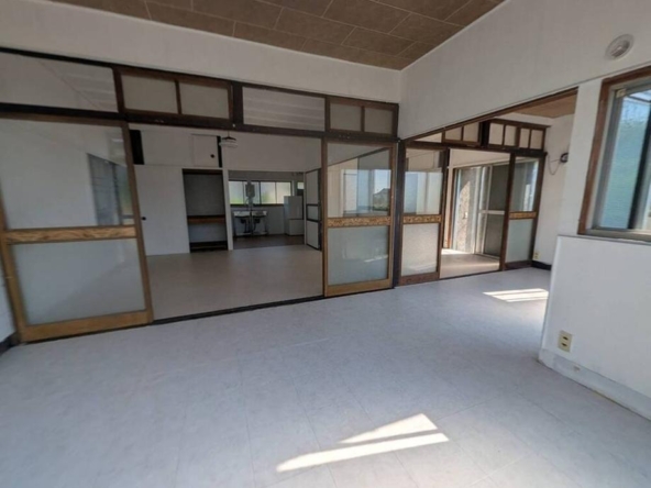 imgi_8_78103044_0010