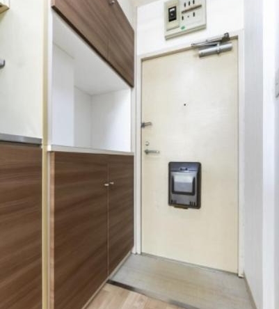 imgi_8_dabffe0c4f425aff01c541ac1b78dba4_04_01