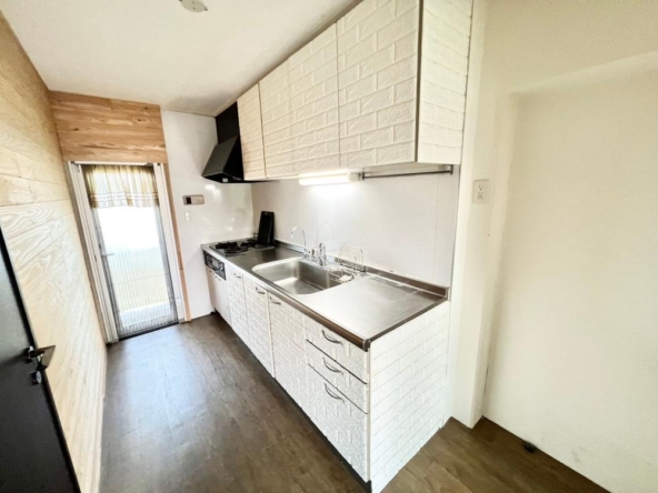 imgi_9_75512563_0025