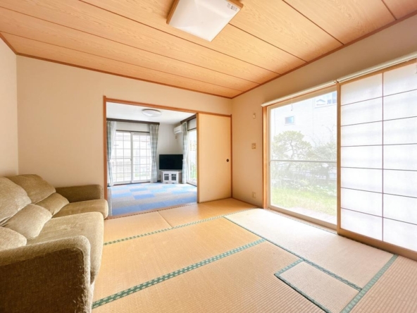 imgi_9_76063738_0008