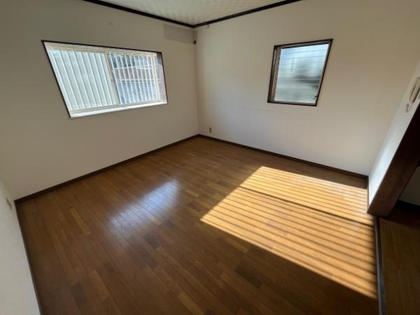 imgi_105_1822429090_600x450