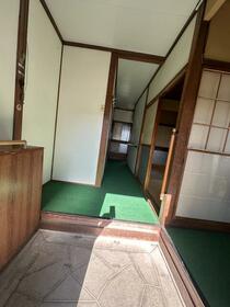 imgi_10_1941250342_210x280