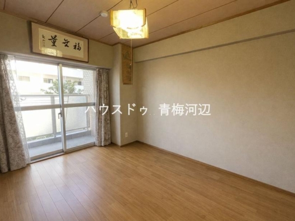 imgi_10_79067005_0008