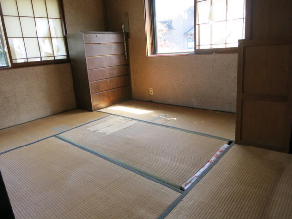 imgi_110_1745303185_640x480