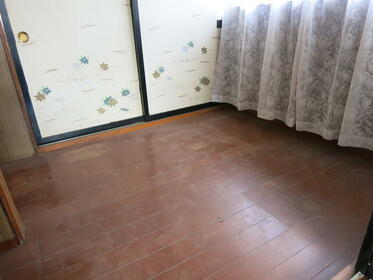 imgi_112_1745303193_373x280