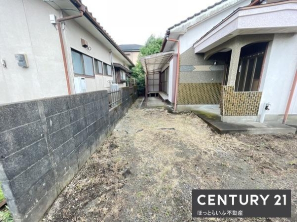 imgi_122_1876861692_600x450