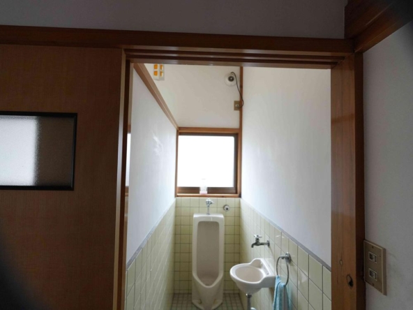 imgi_13_79071696_0239