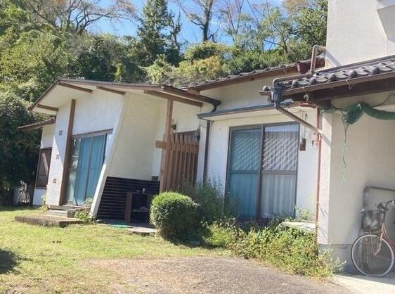 imgi_17_1908670785_562x418