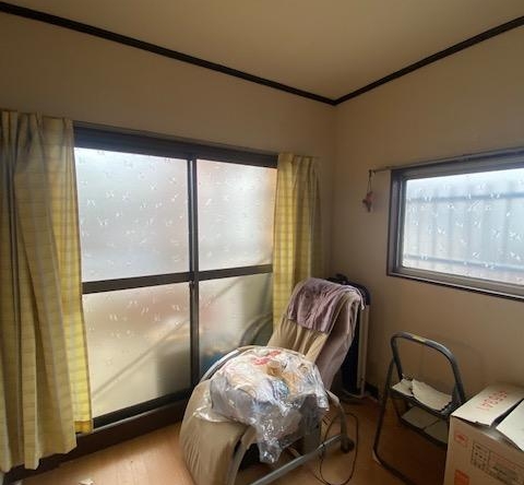 imgi_18_77442122_0012