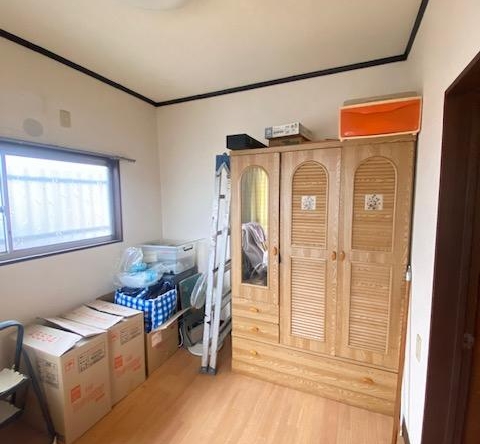 imgi_21_77442122_0020