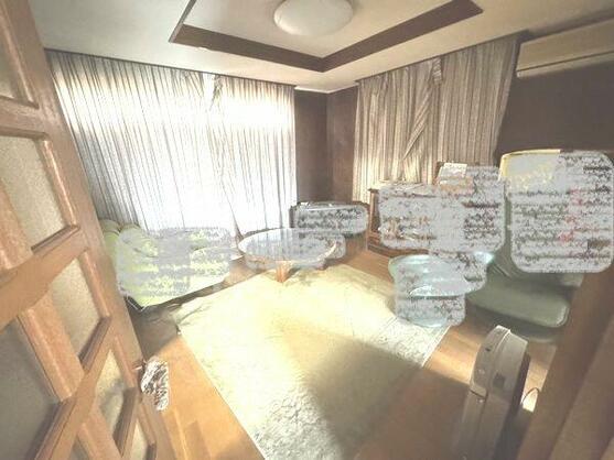 imgi_22_1862452672_557x418