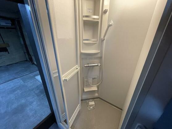 imgi_22_1927600332_557x418