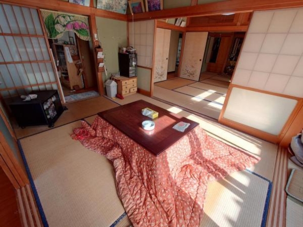 imgi_23_73833117_0057