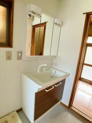 imgi_27_1901786924_314x418