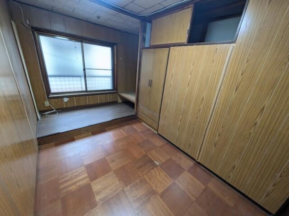 imgi_56_1943320706_640x481