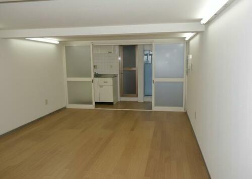 imgi_7_1941532282_500x354