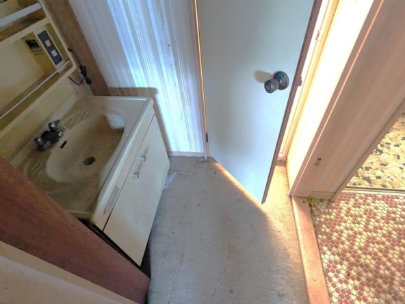 imgi_8_78387317_0015