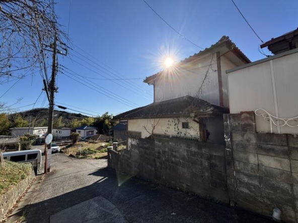 imgi_101_1935570322_640x480