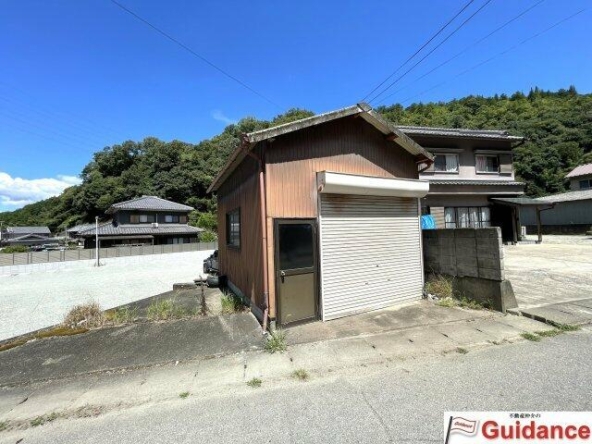 imgi_108_1808455370_640x480