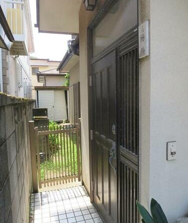 imgi_10_1949933512_375x500