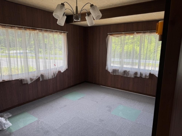 imgi_10_20113158_0007