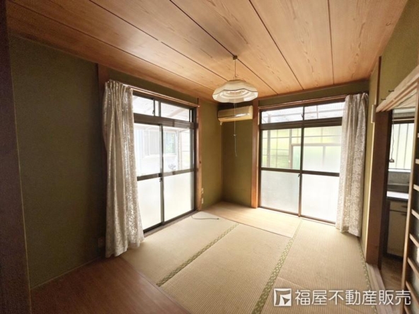 imgi_10_75712842_0005