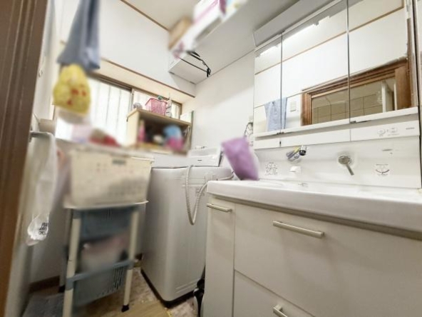 imgi_10_77989506_0020