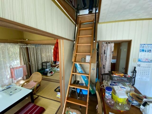 imgi_111_1942061003_640x480