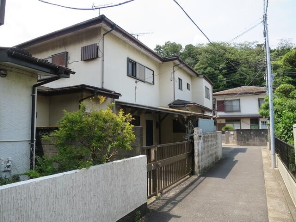 imgi_114_1949933467_640x480